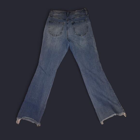 No Boundaries flare leg high waisted distressed juniors size 7 - Picture 4 of 5
